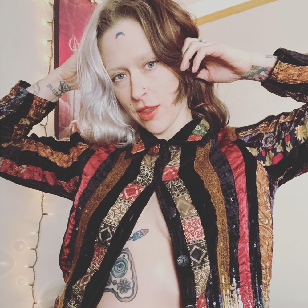 stunning & perfect renaissance prismatic textured & lined chicos jacket🌈